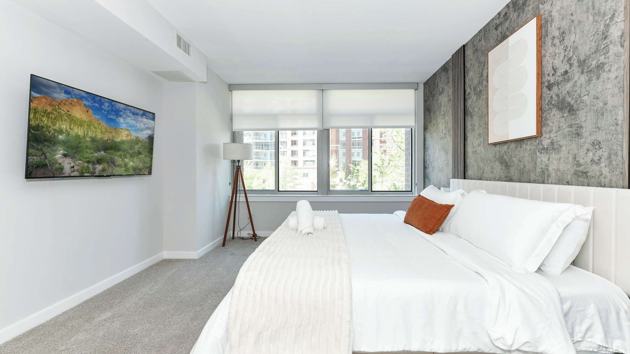 Photo of Bedroom in Crystal City