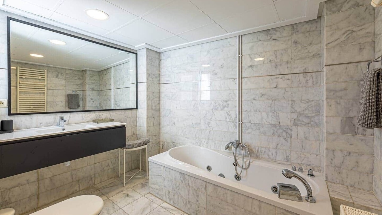 Photo of Bathroom in Montolivet