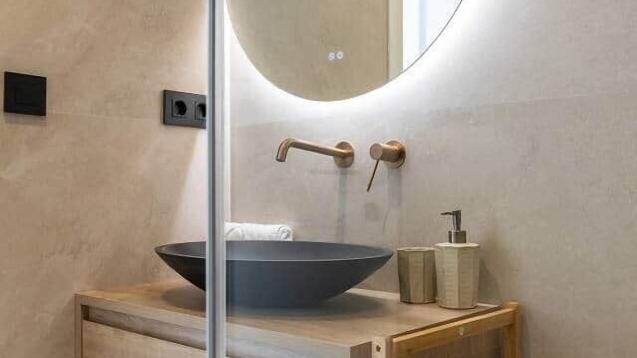 Photo of Bathroom in Trinitat