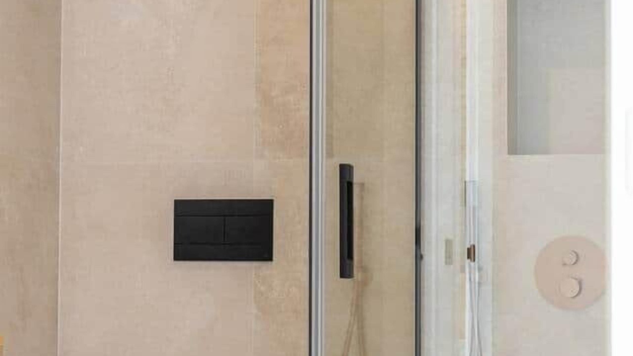 Photo of Bathroom in Trinitat