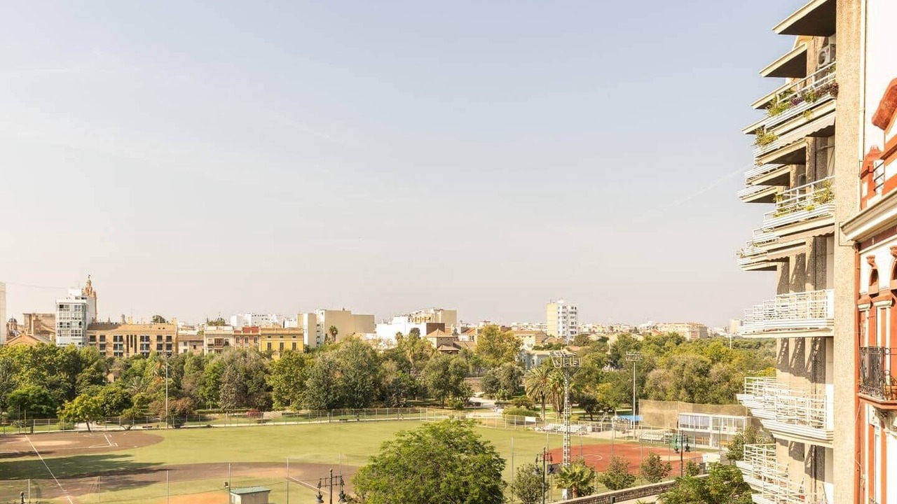 Photo of Outdoor in Trinitat