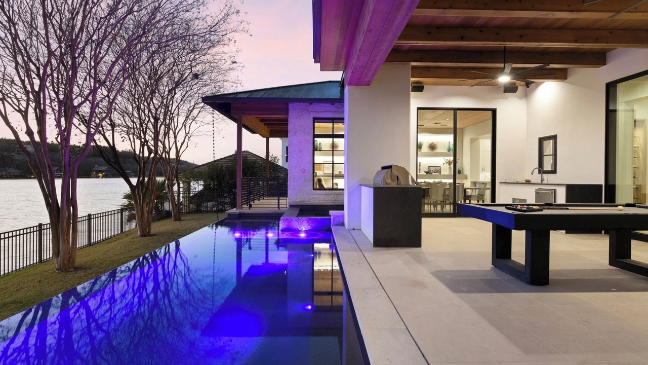 Photo of Outdoor in Watersedge