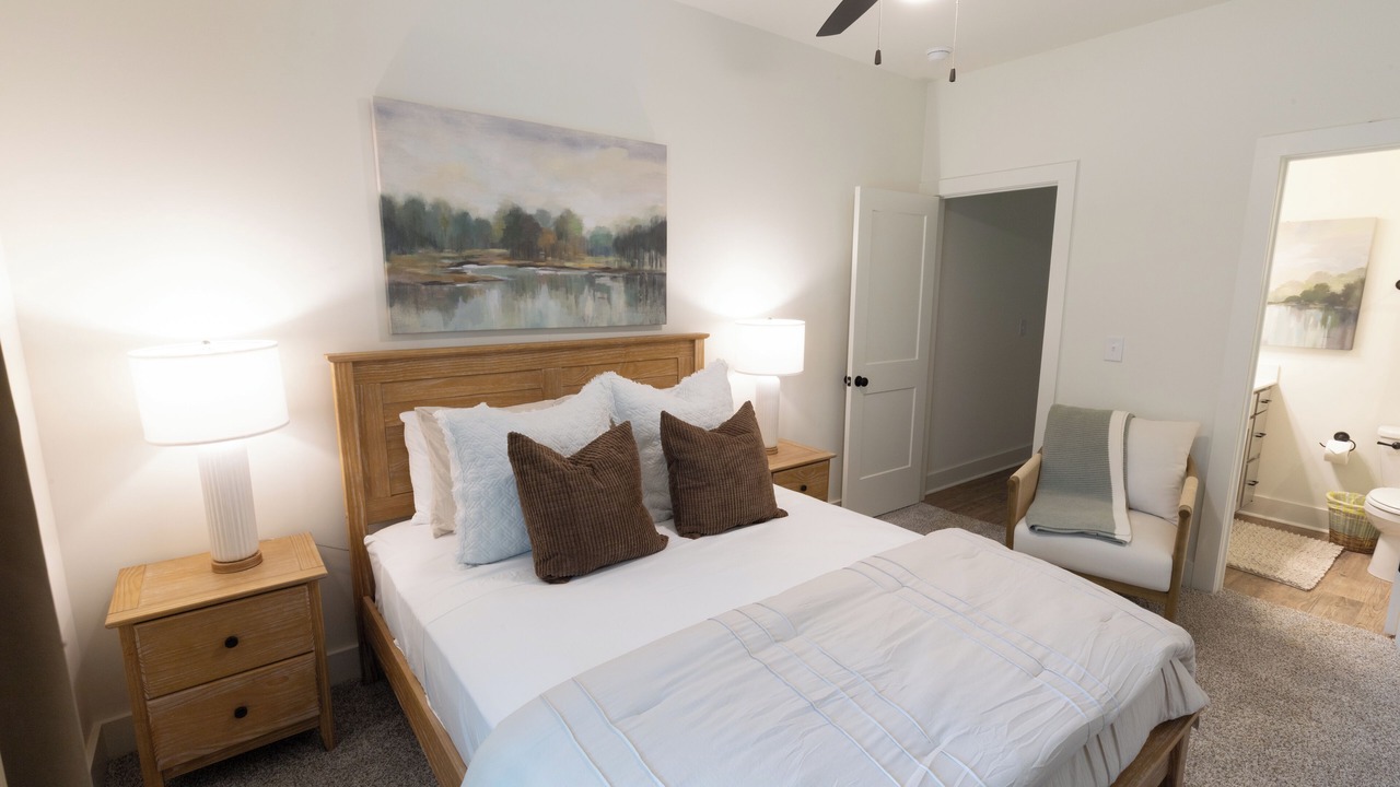 Photo of Bedroom in Central