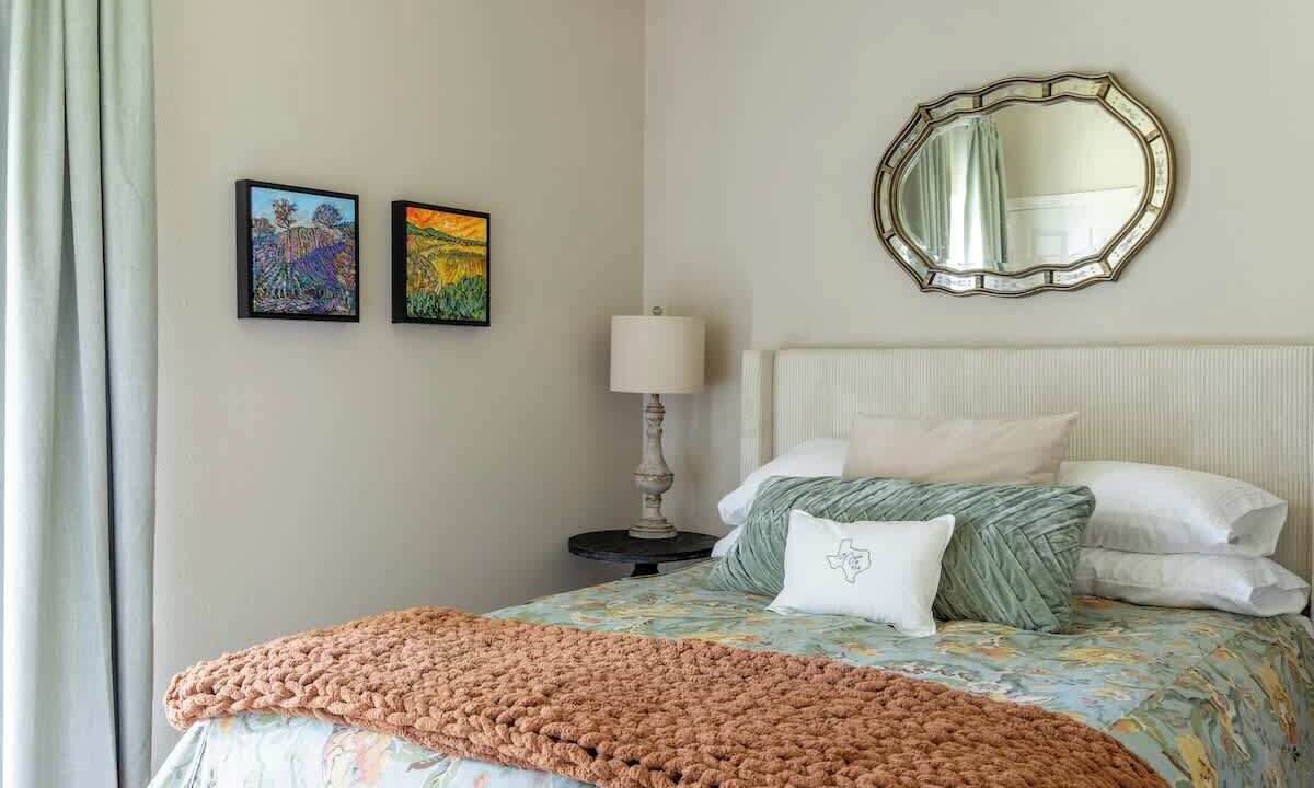 Photo of Bedroom in Warrenton