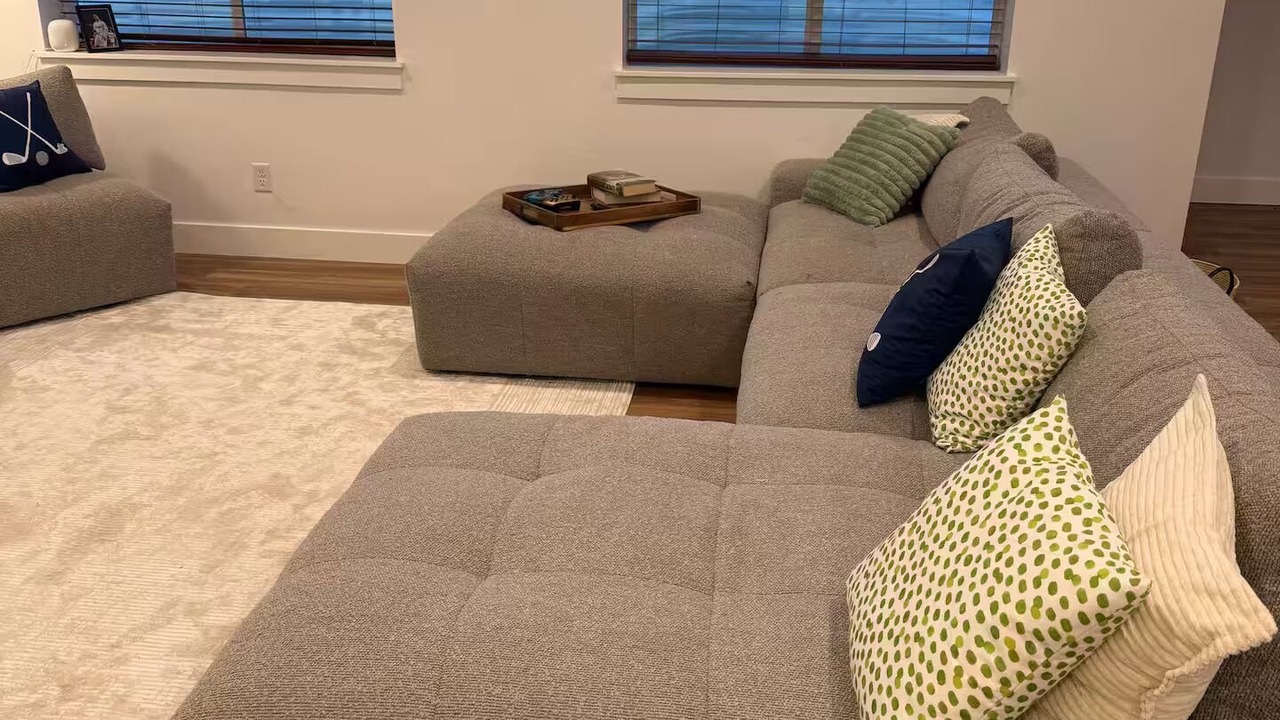 Photo of Livingroom in Pleasant View