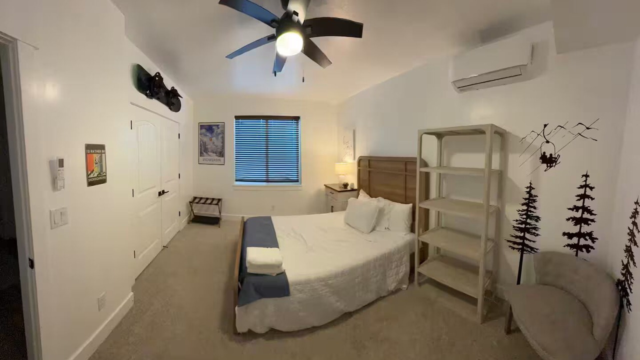 Photo of Bedroom in Pleasant View