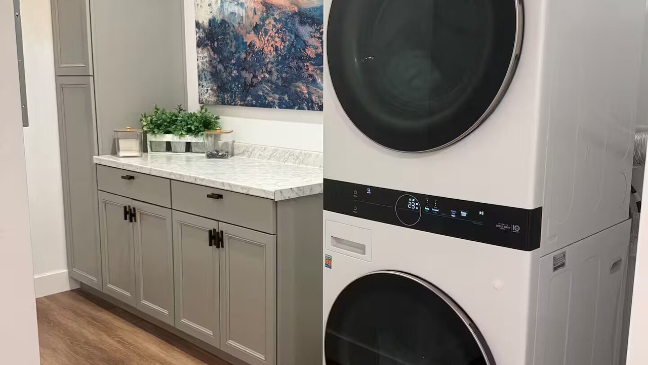 Photo of Others in Pleasant View