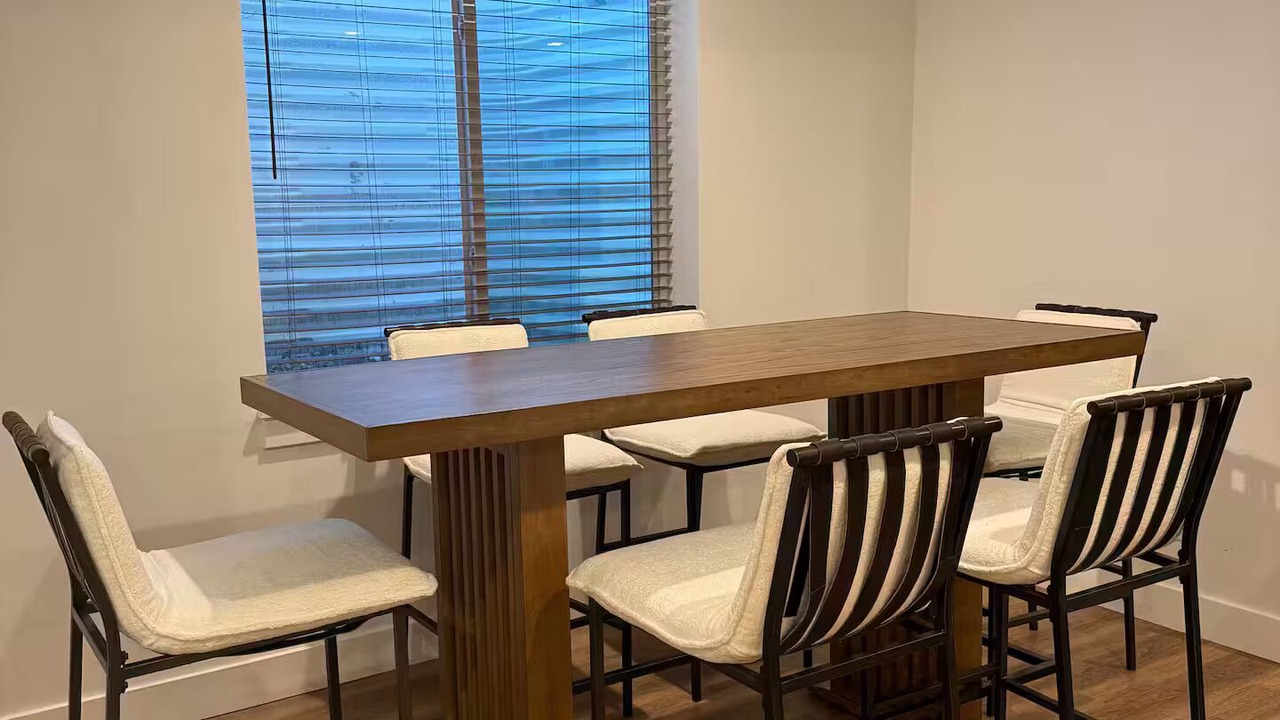 Photo of Others in Pleasant View