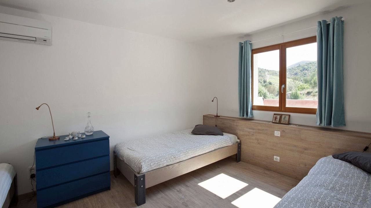 Photo of Bedroom in Roquebrun