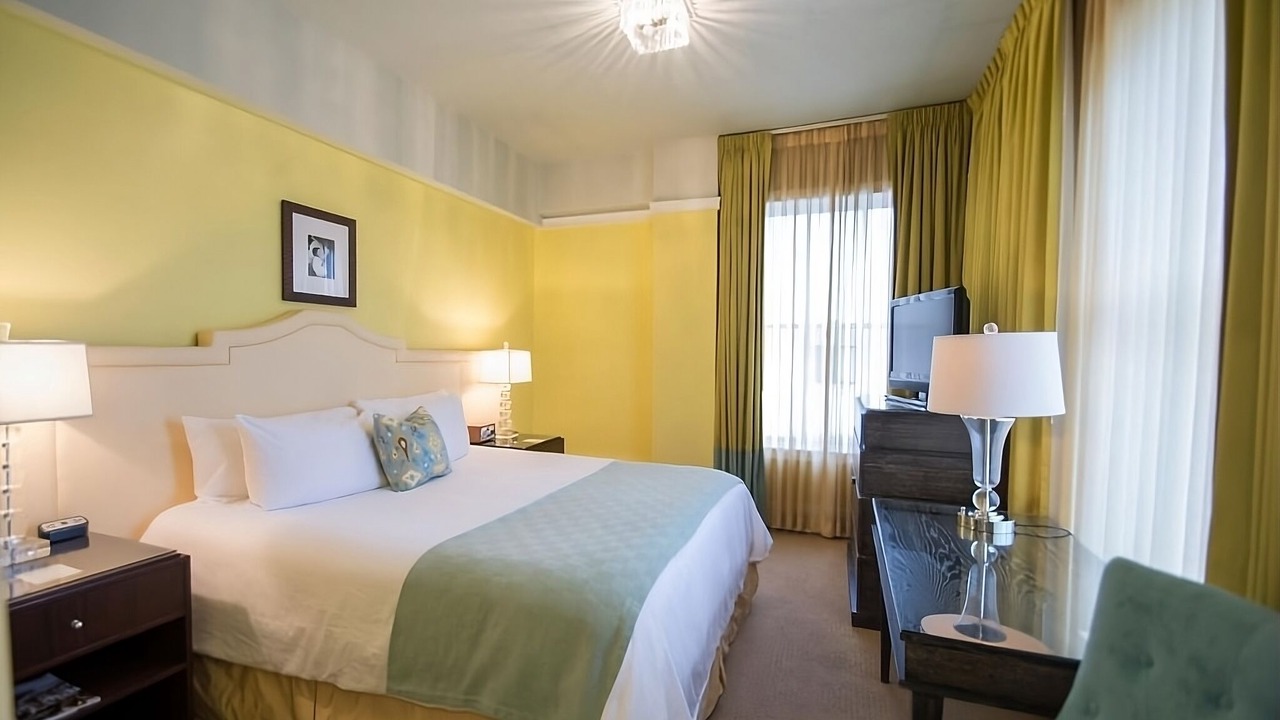 Photo of Others in Goose Hollow