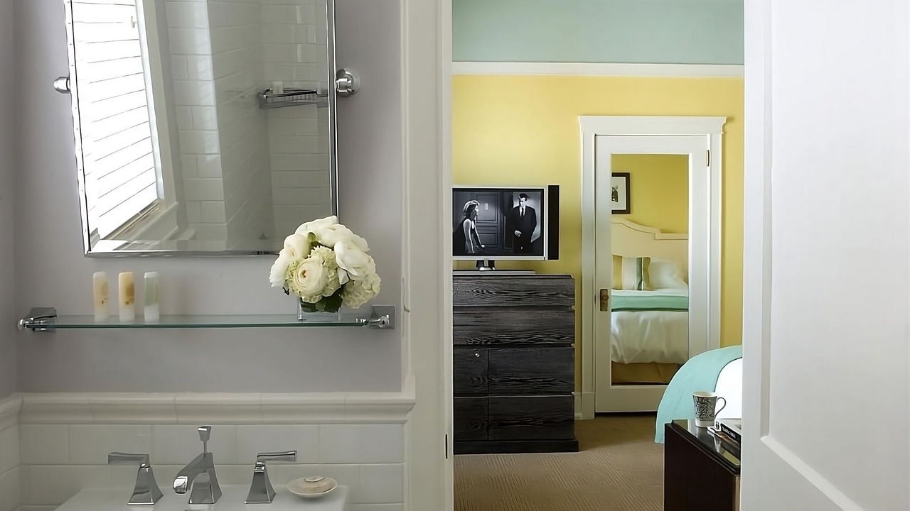 Photo of Bathroom in Goose Hollow