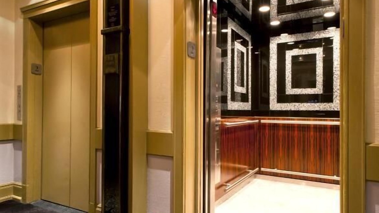 Photo of Others in Goose Hollow