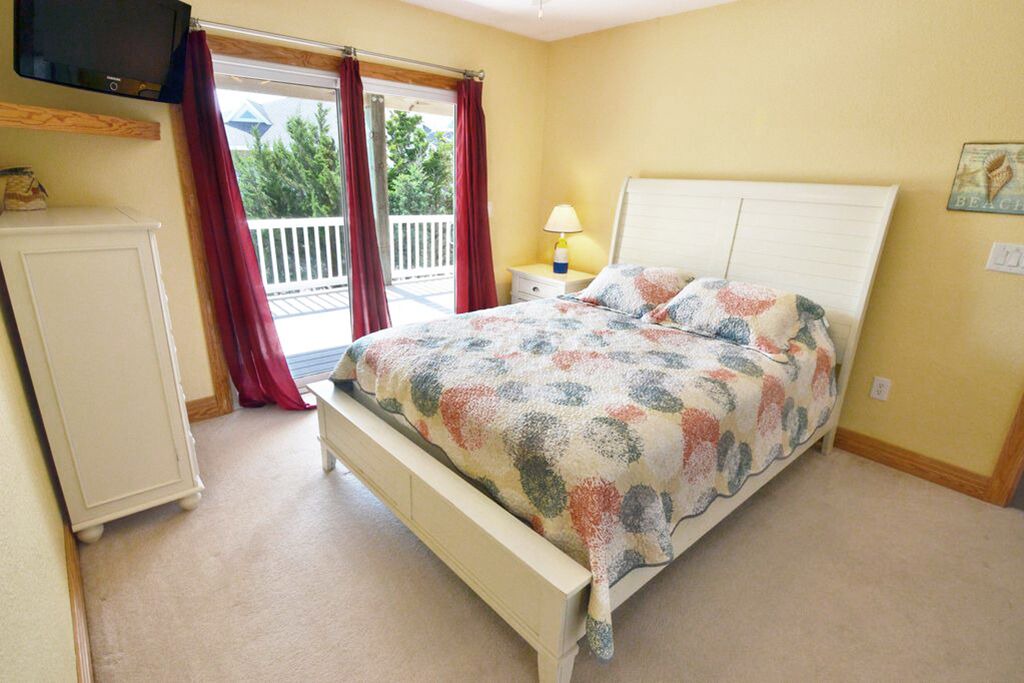 Photo of Bedroom in Avon