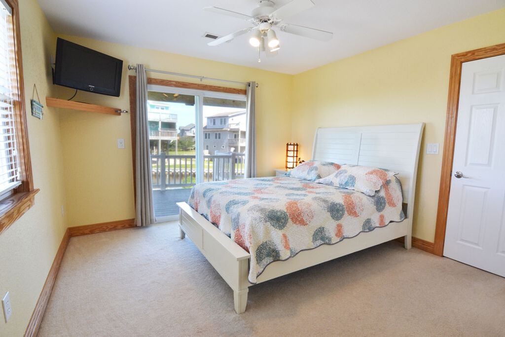 Photo of Bedroom in Avon