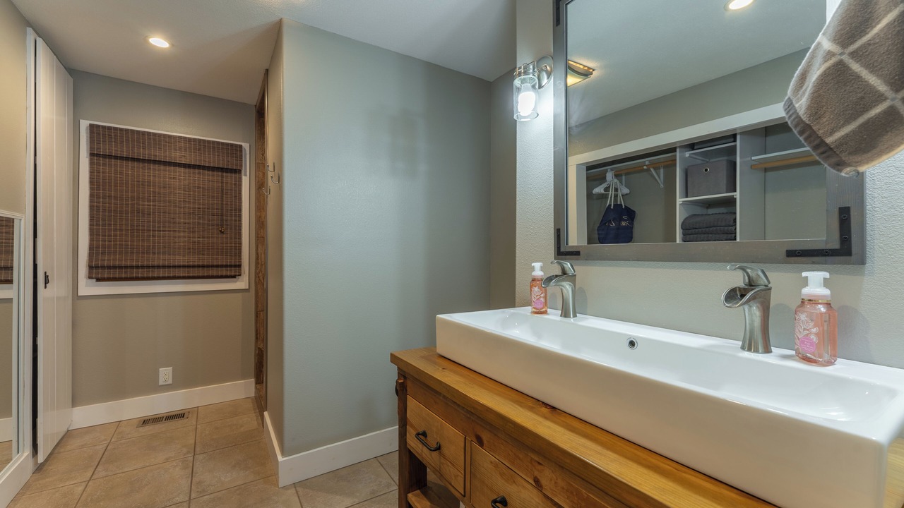 Photo of Bathroom in Camdenton