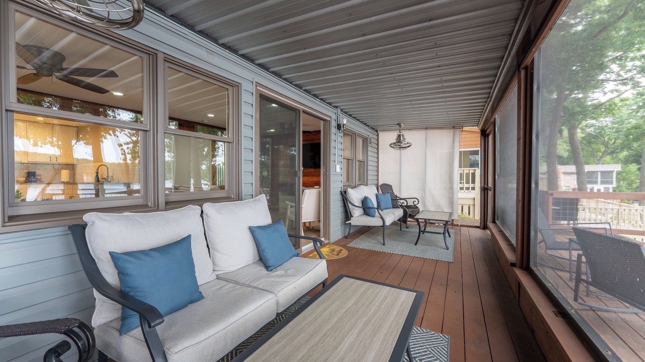 Photo of Patio Balcony in Camdenton