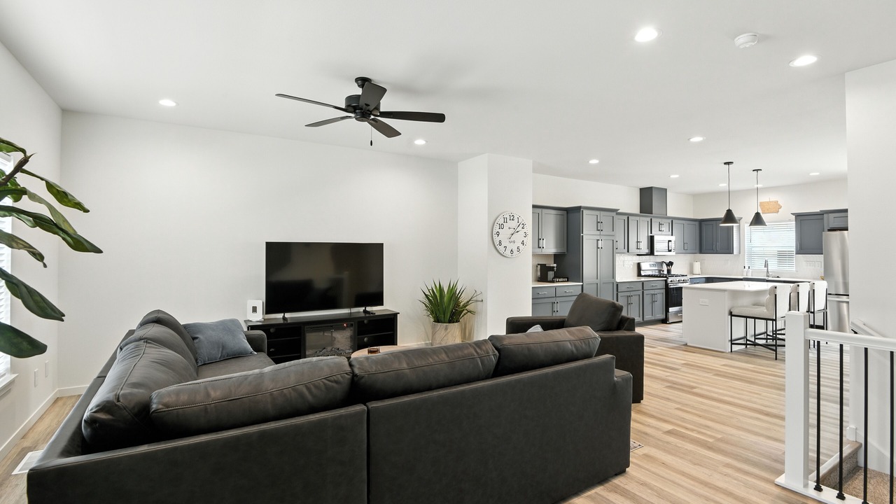Photo of Bedroom in Weber