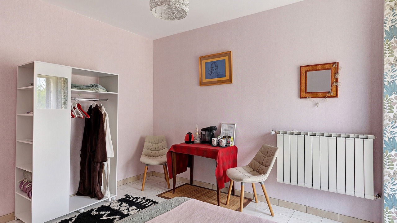 Photo of Bedroom in Durtal