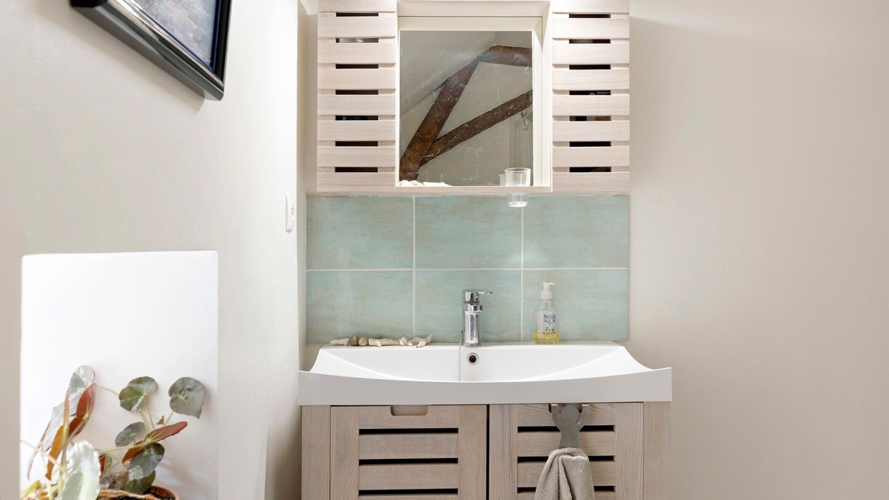 Photo of Bathroom in Durtal