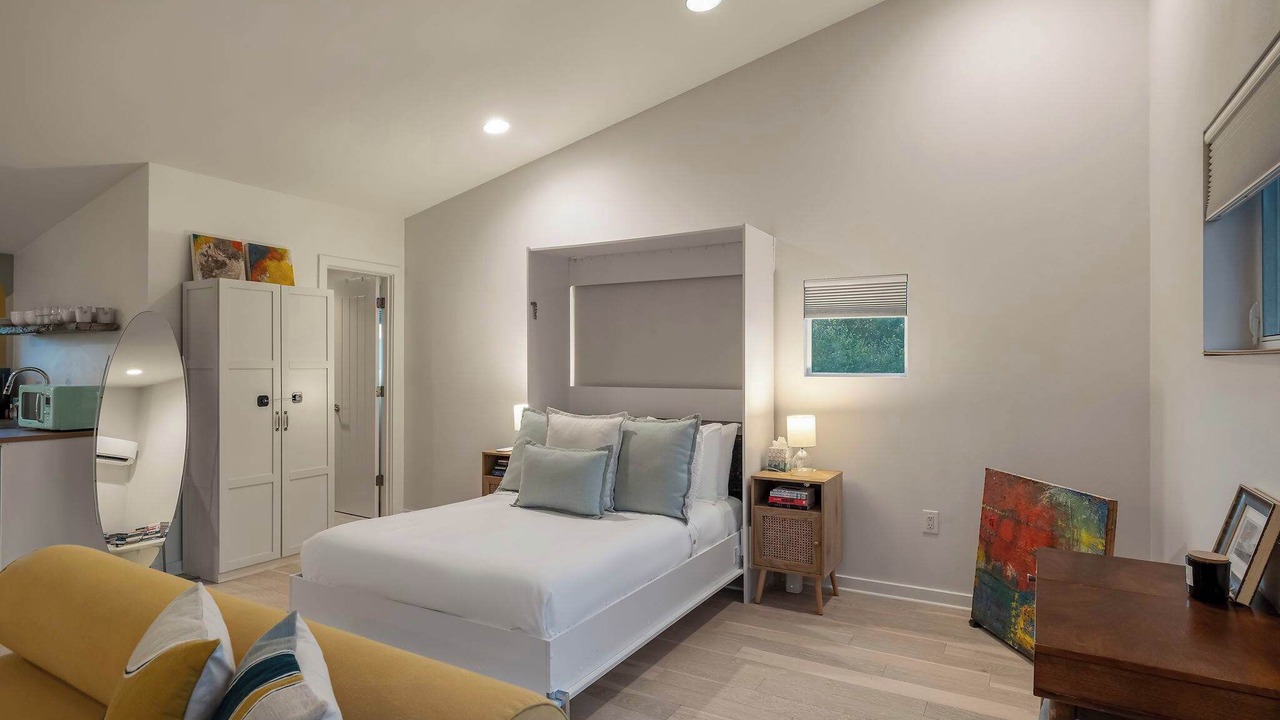 Photo of Bedroom in West Oak Hill