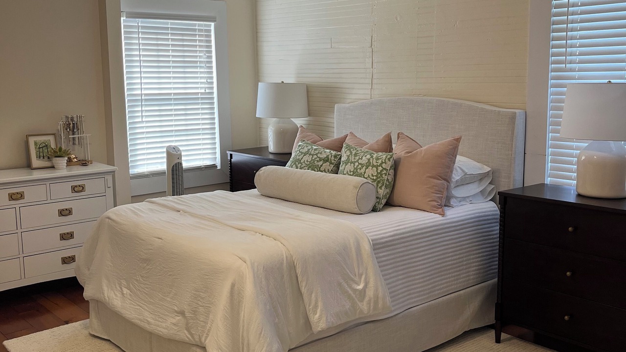 Photo of Bedroom in Summerville