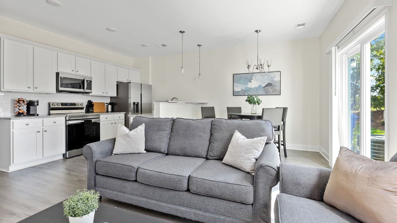 Photo of Livingroom in Huntcliff
