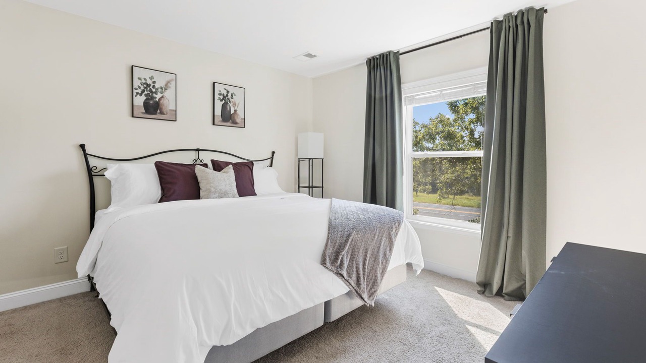 Photo of Bedroom in Huntcliff