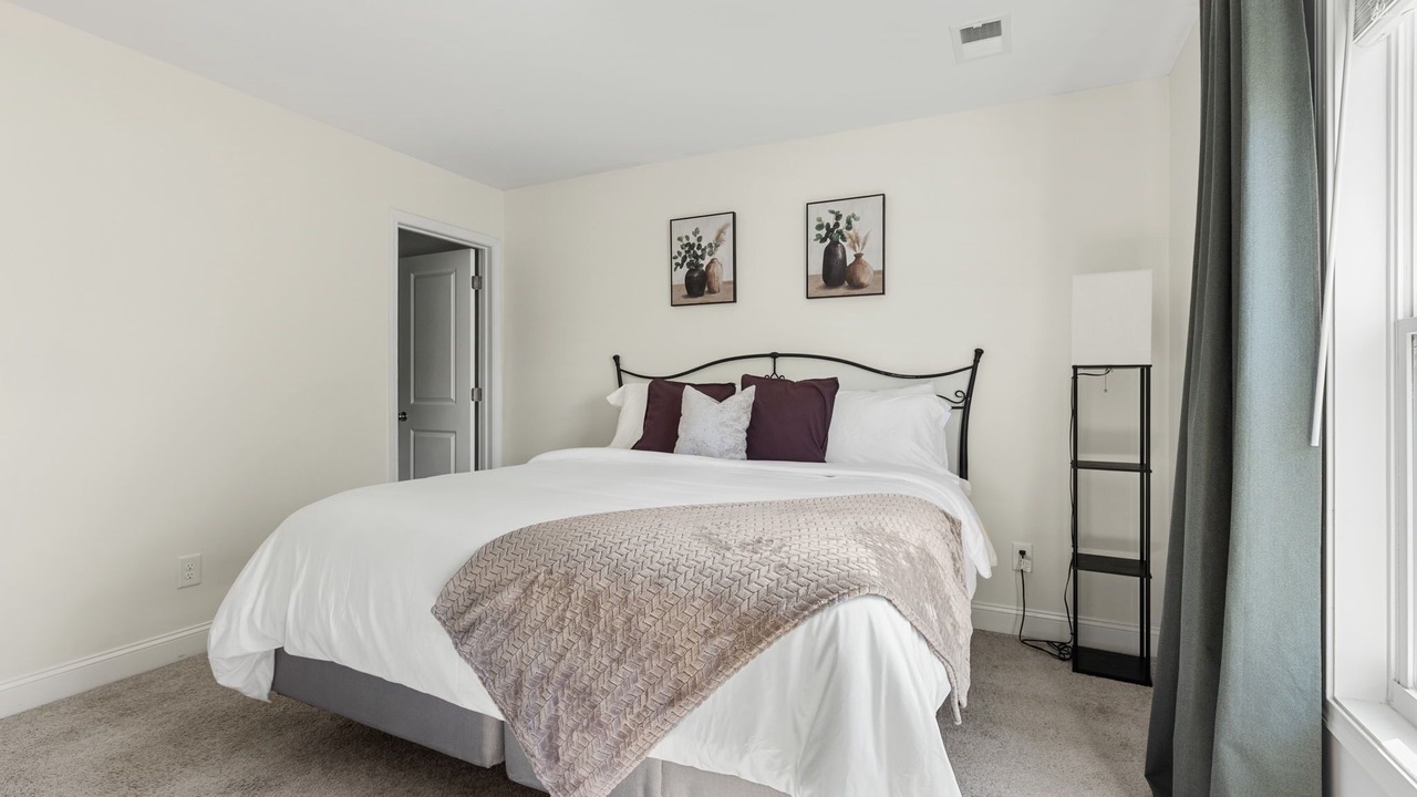 Photo of Bedroom in Huntcliff