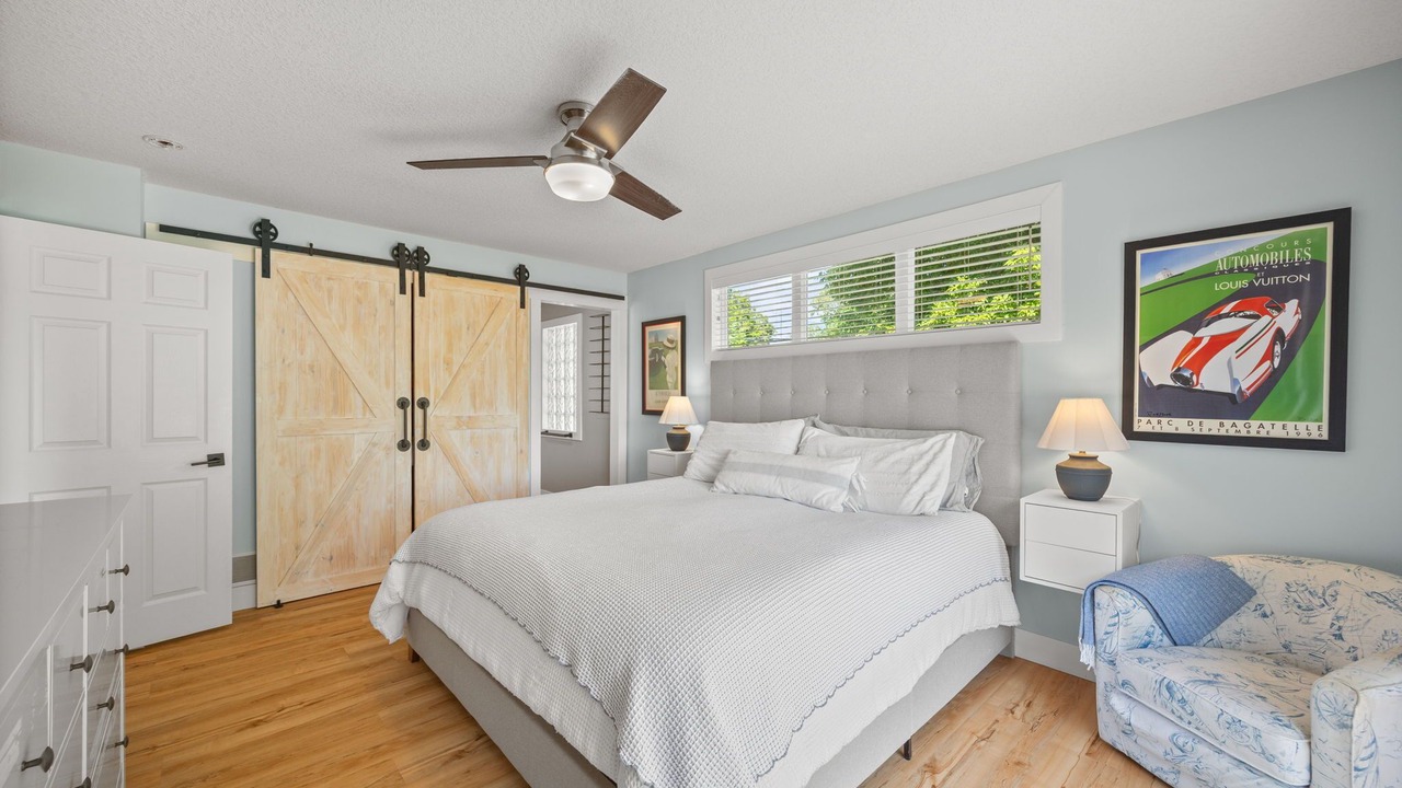 Photo of Bedroom in Mound