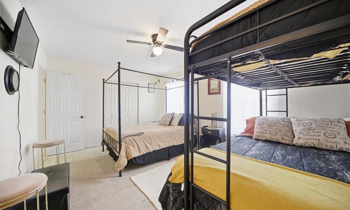 Photo of Bedroom in Stone Mountain