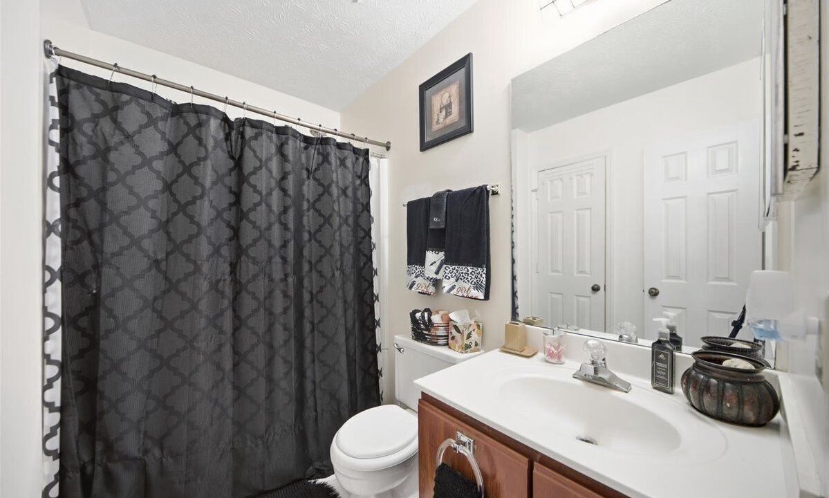 Photo of Bathroom in Stone Mountain