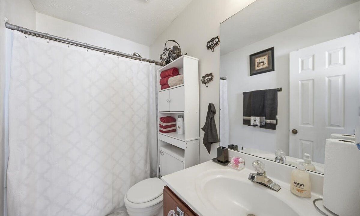 Photo of Bathroom in Stone Mountain
