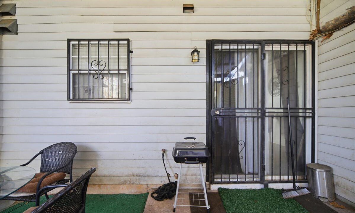 Photo of Patio Balcony in Stone Mountain
