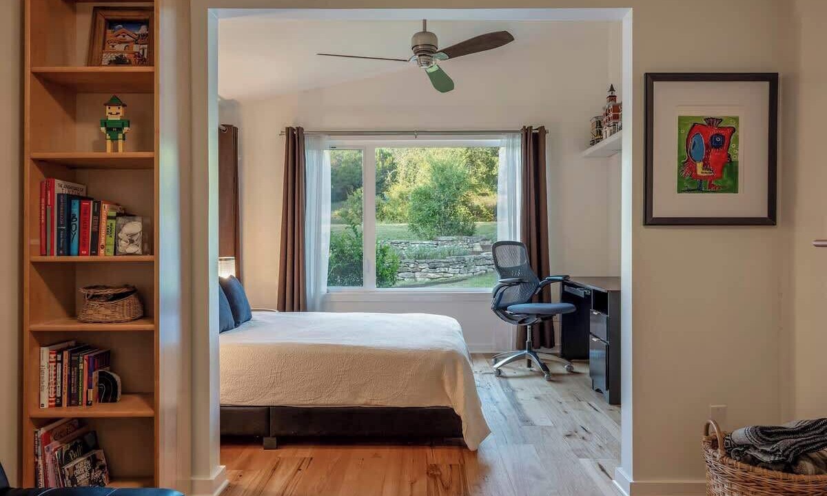 Photo of Bedroom in West Oak Hill