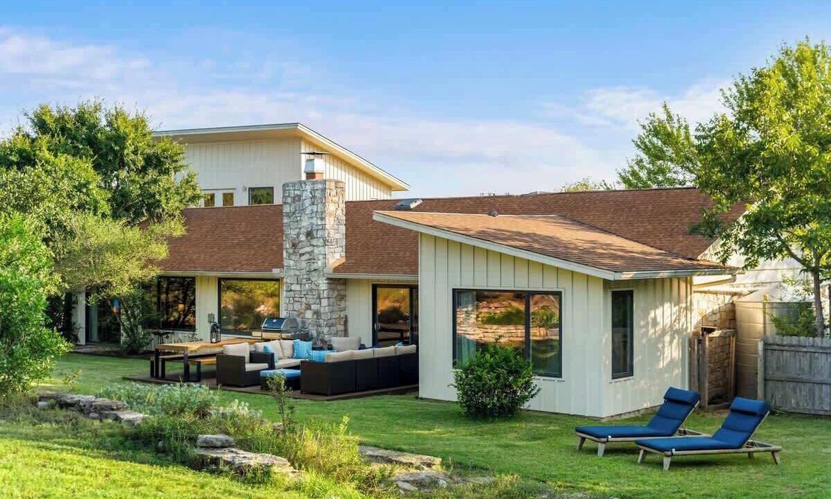 Photo of Outdoor in West Oak Hill