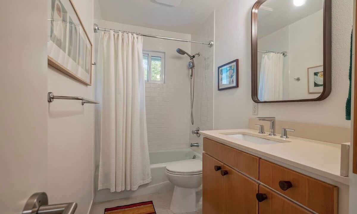Photo of Bathroom in West Oak Hill