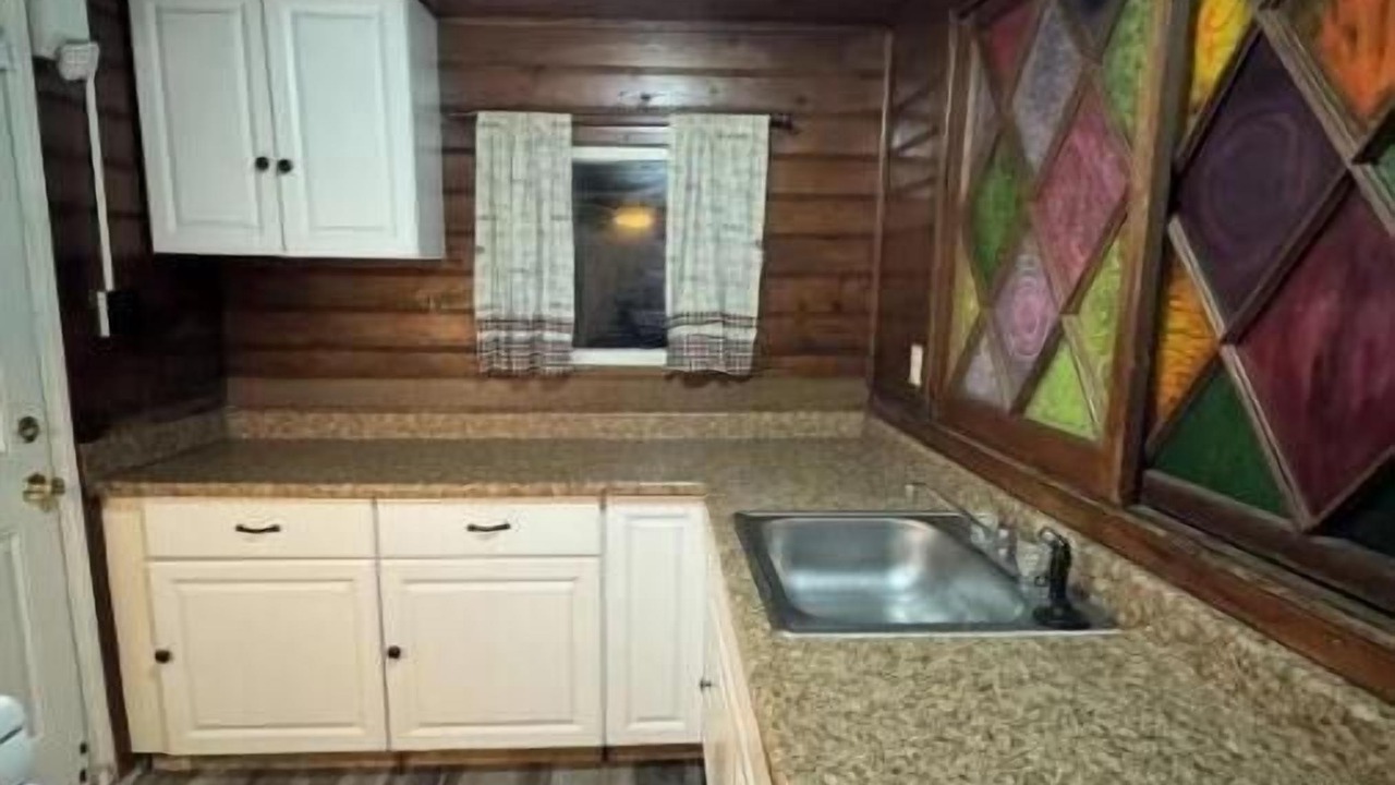 Photo of Kitchen in Crestline