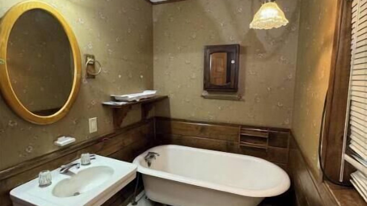 Photo of Bathroom in Crestline