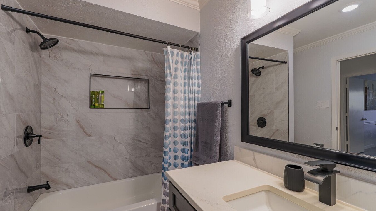 Photo of Bathroom in Flower Mound