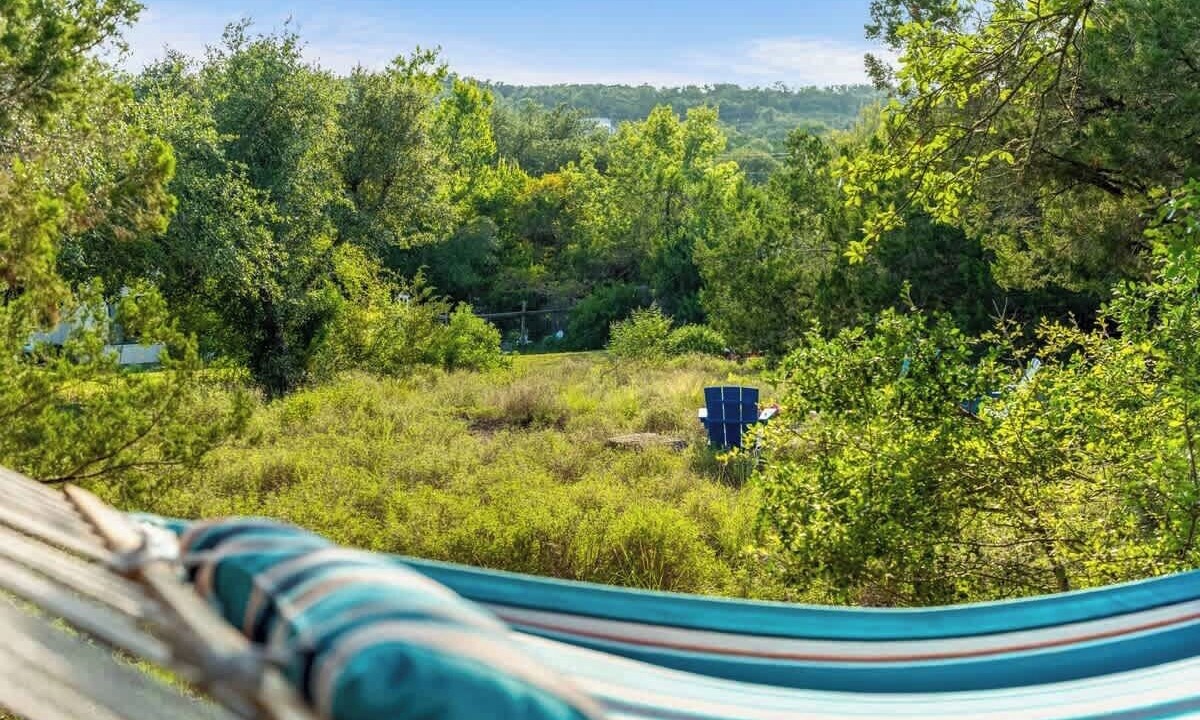 Photo of Outdoor in West Oak Hill