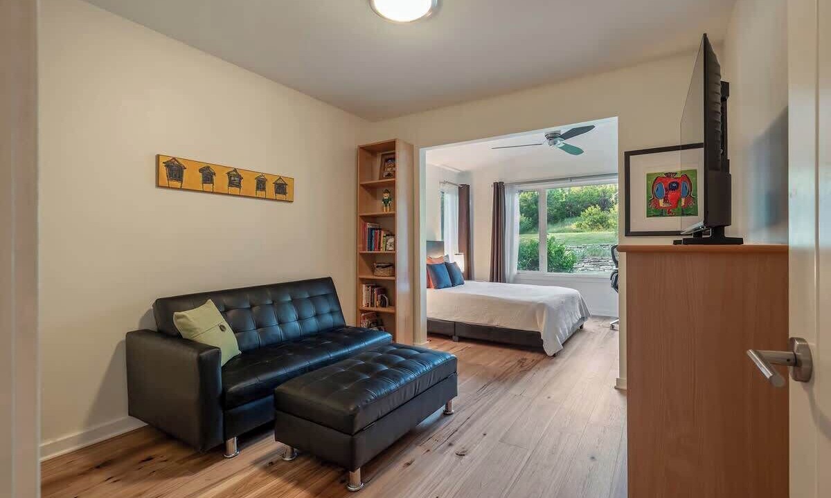 Photo of Bedroom in West Oak Hill