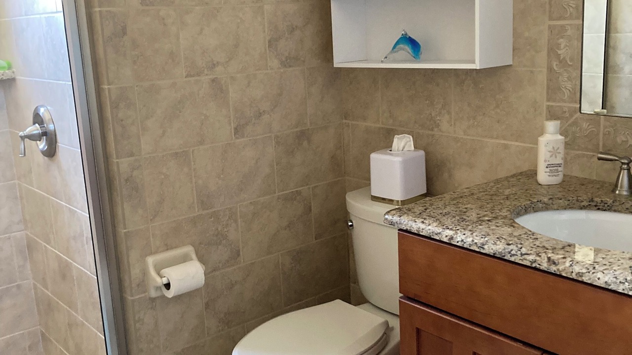 Photo of Bathroom in Gulf Gate Estates