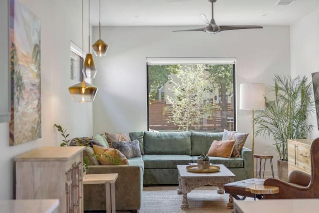 Photo of Livingroom in Holly