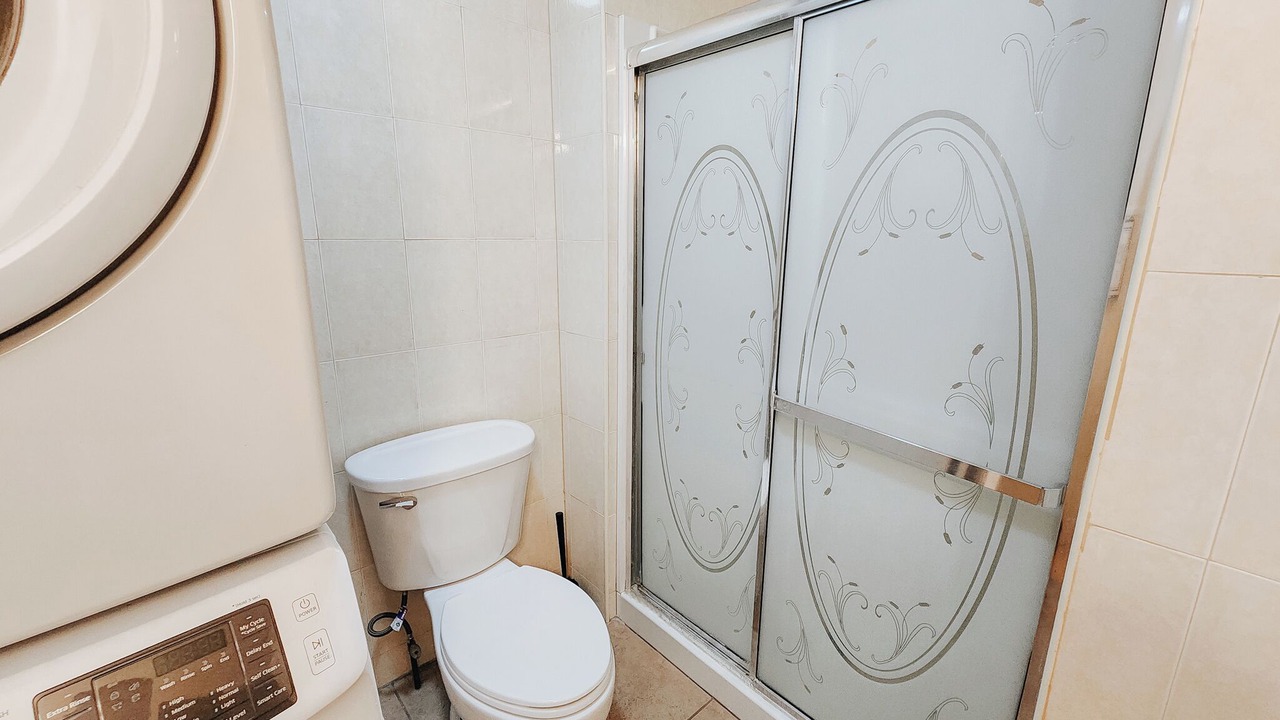 Photo of Bathroom in Chinatown