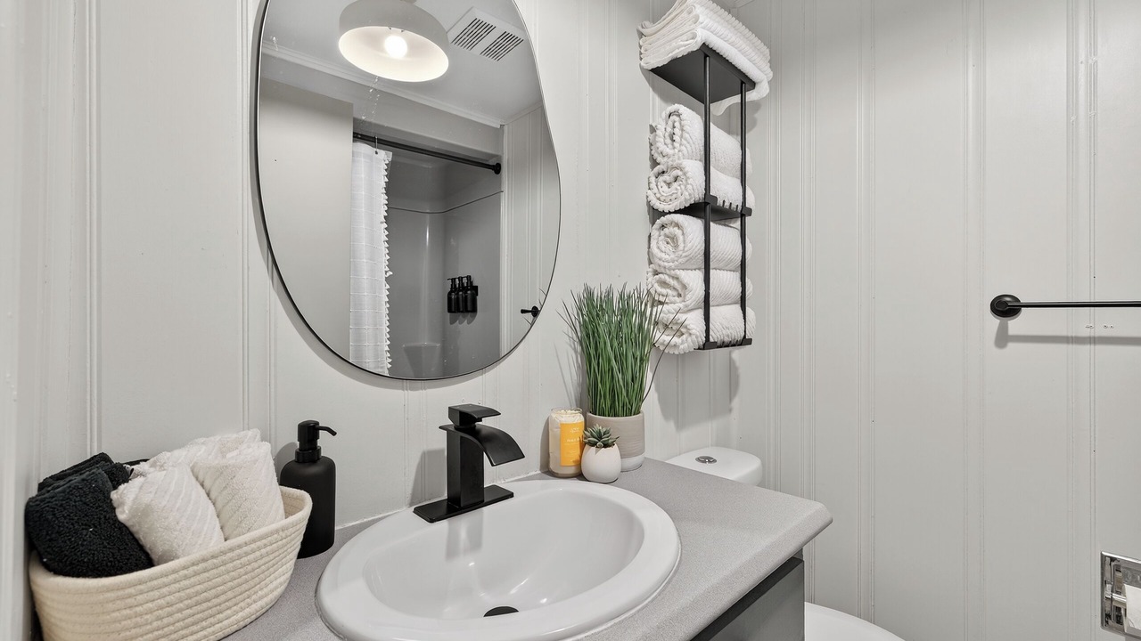 Photo of Bathroom in Gloucester County