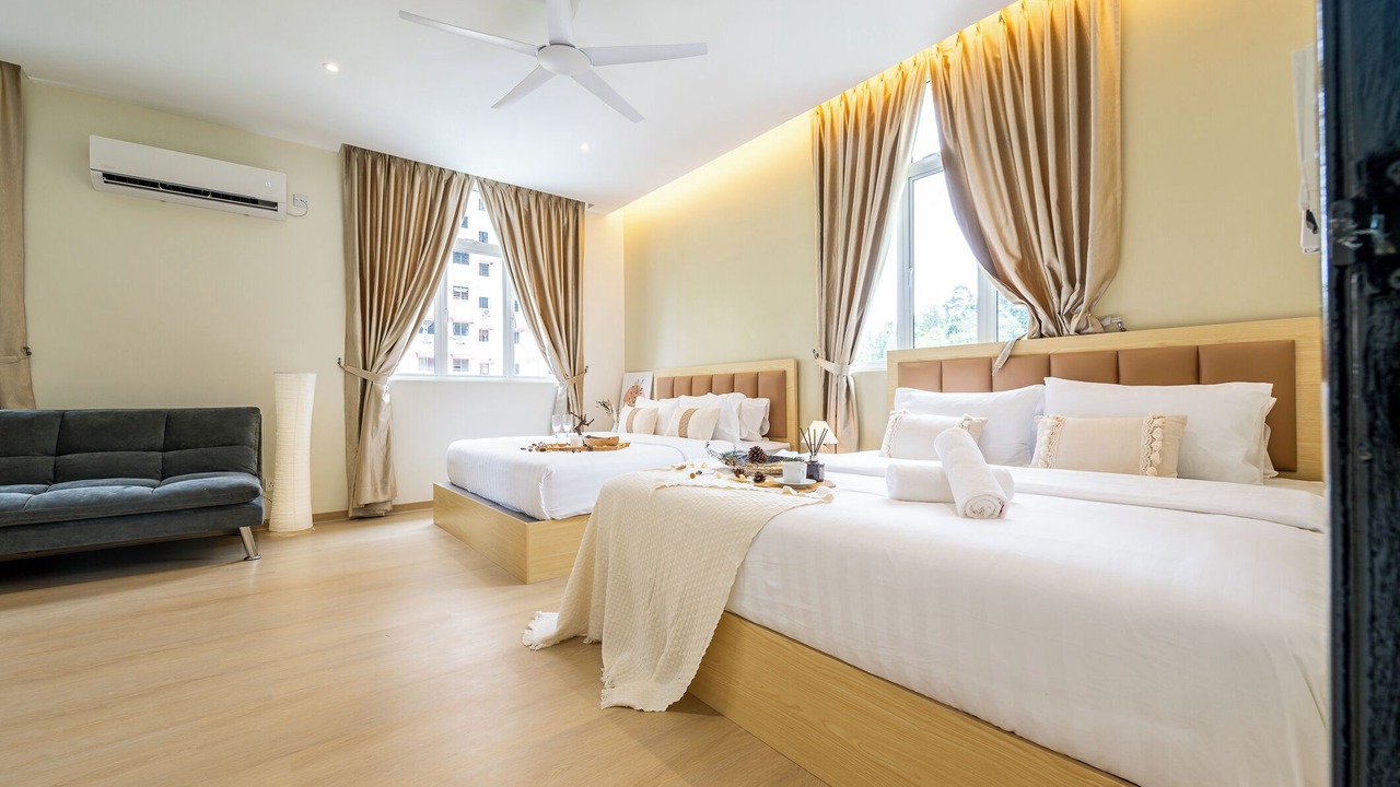 Photo of Bedroom in Teluk Kumbar