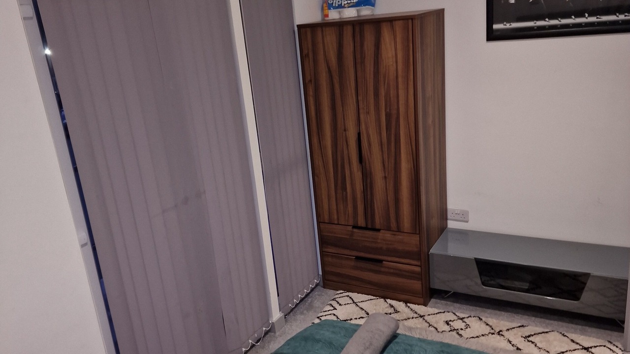 Photo of Bedroom in Brierley Hill