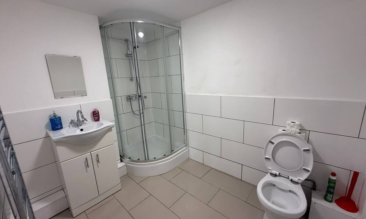Photo of Bathroom in Coldharbour