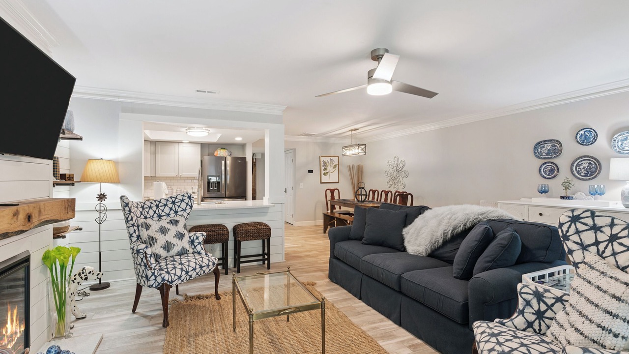 Photo of Livingroom in Epworth Acres