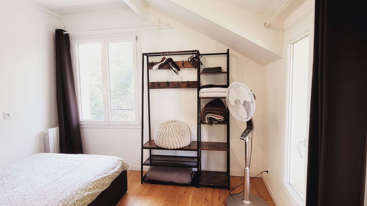 Photo of Bedroom in Le Plessis-Robinson